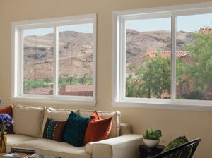 Ventana Oscilobatiente sala con muebles beige