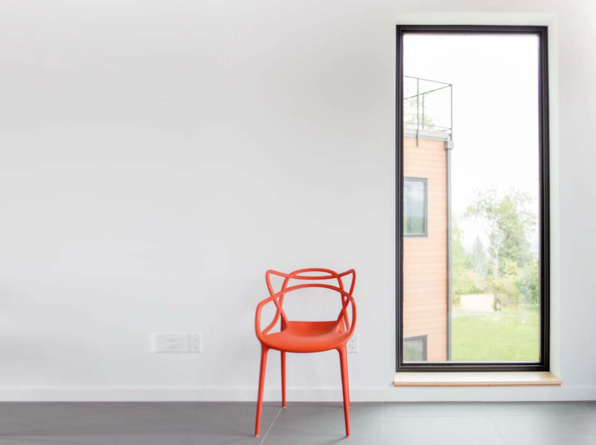 Ventana fija sala minimalista