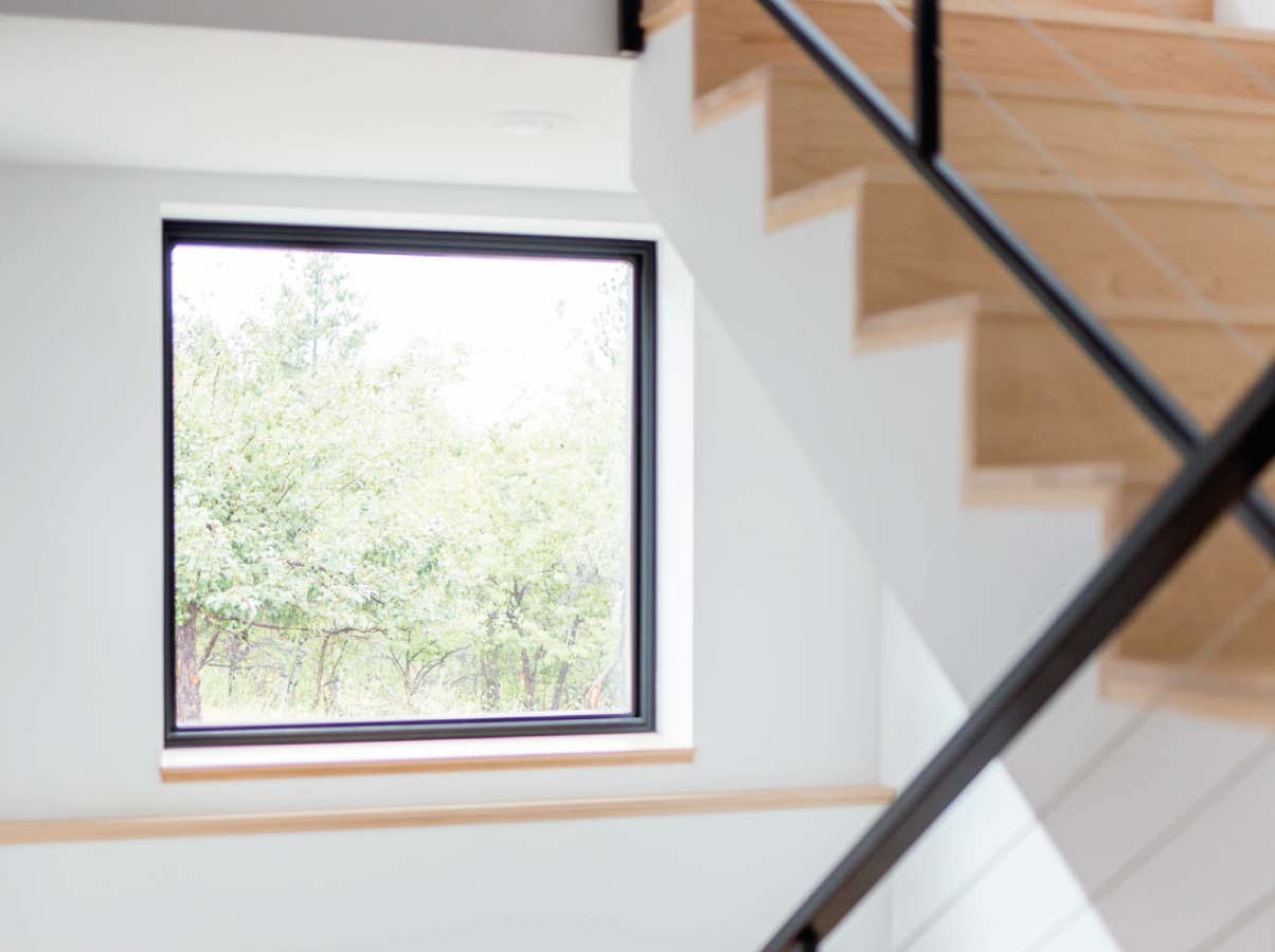 Ventana fija hogar con escales